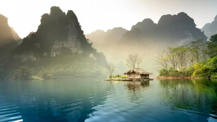 智能系统绿色智慧工厂